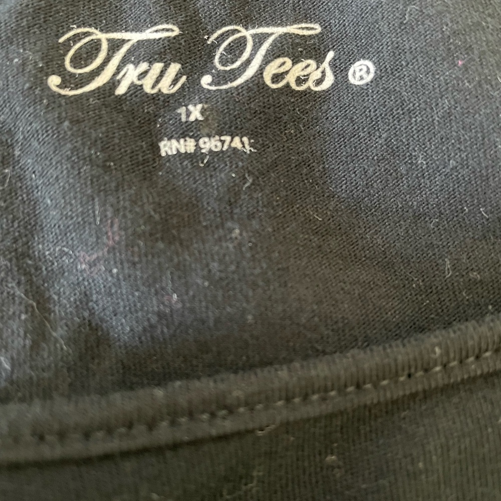 Tru Tees Black Christmas Tree Embroidered Tee Size 1X - Picture 4 of 6
